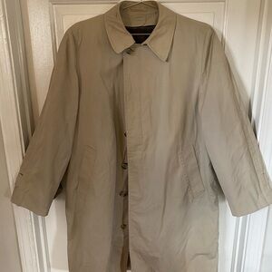 Vintage London Fog Men's Tan Trench Coat
